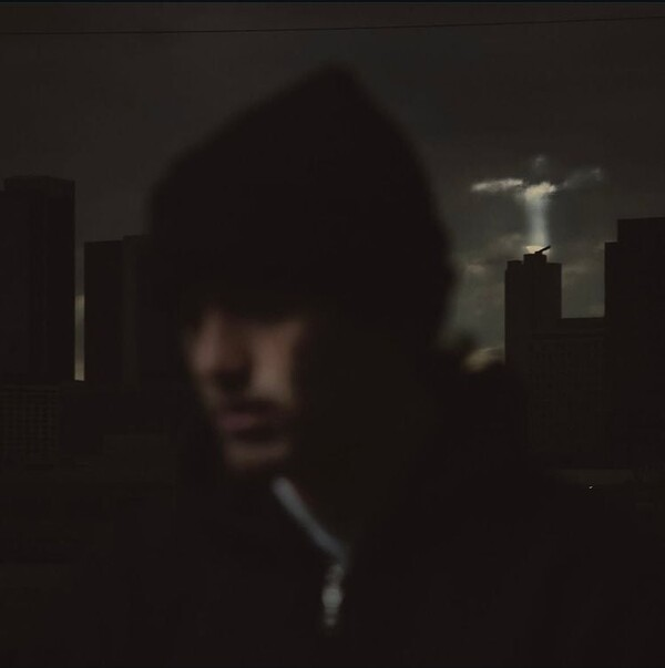 I Look At Her and Light Goes All Through Me